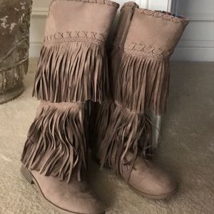 Girls justice high fridge boots